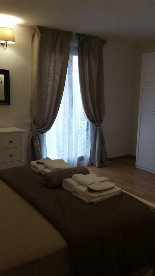 Residenza Leon Bed & Breakfast Castelnuovo del Garda Eksteriør bilde